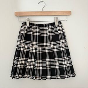 (4 for $20) Vintage Girls pleated skirt, made in Canada